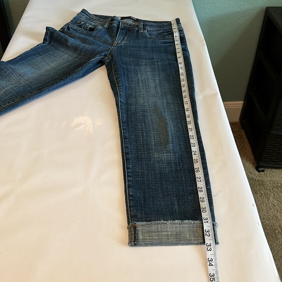 Kut From The Kloth Catherine Crop Straight Leg Mid Rise Size 2 - Picture 9 of 16